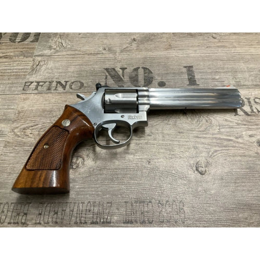 Smith & Wesson 686