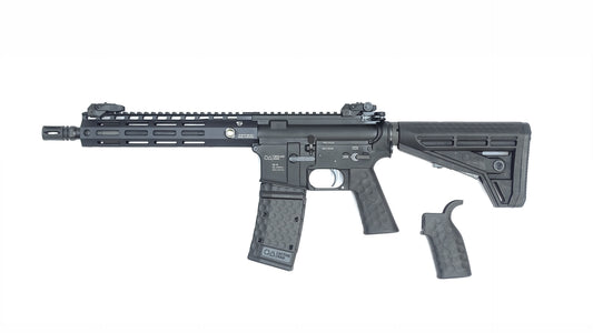 Oberland Arms OA-15 C4, Lauf 10,5", BL M-LOK Handguard 9" slim, OA M4-Schaft, BUIS, MFD .223 REM